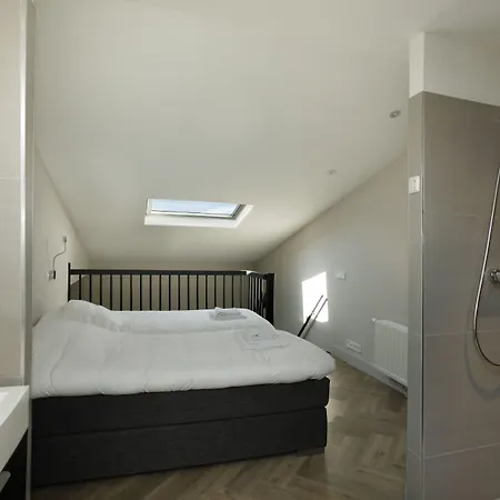Stayci Serviced Westeinde Apartamento *