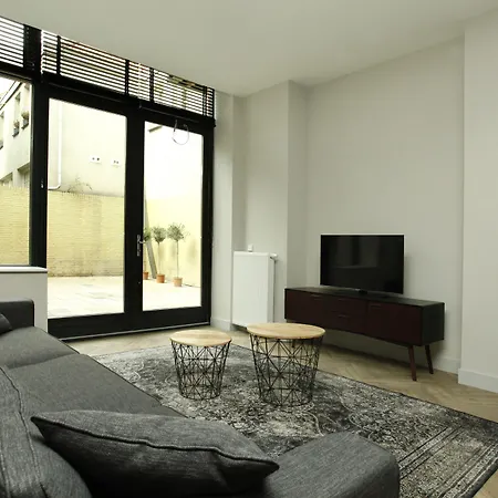Stayci Serviced Westeinde Apartamento