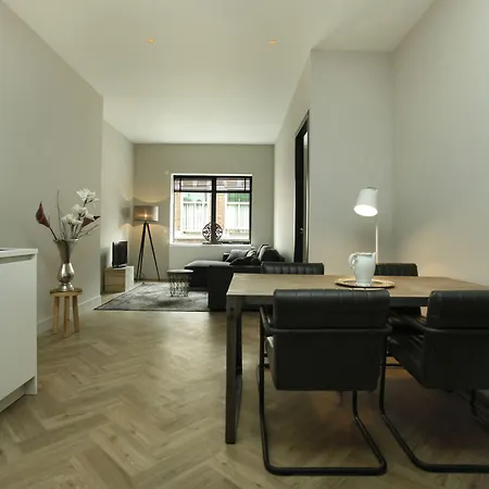 Stayci Serviced Westeinde * Haia