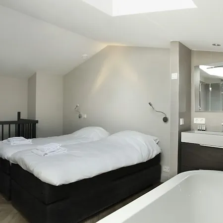 Stayci Serviced Westeinde Apartamento