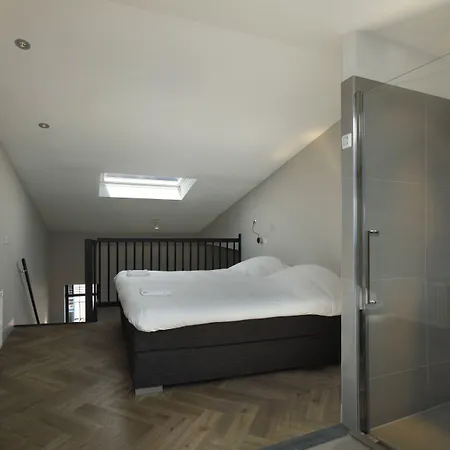 Stayci Serviced Westeinde * La Haye